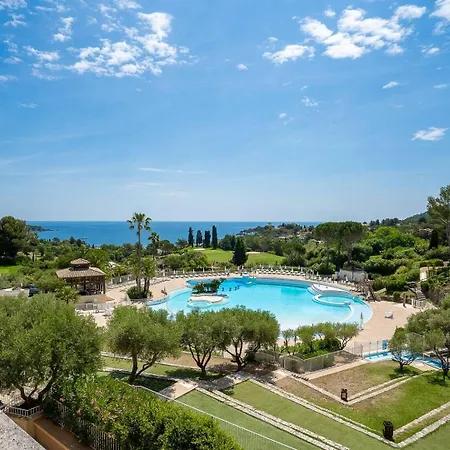 Climatise 4 Personnes Apartamento