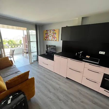 Climatise 4 Personnes Apartman